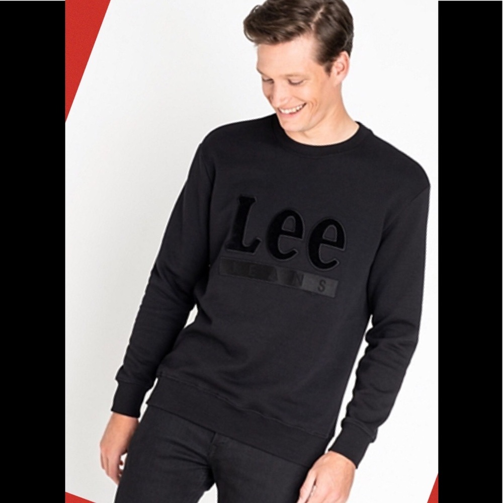 UNISEX LEE BLACK CREW NECK SWEATER